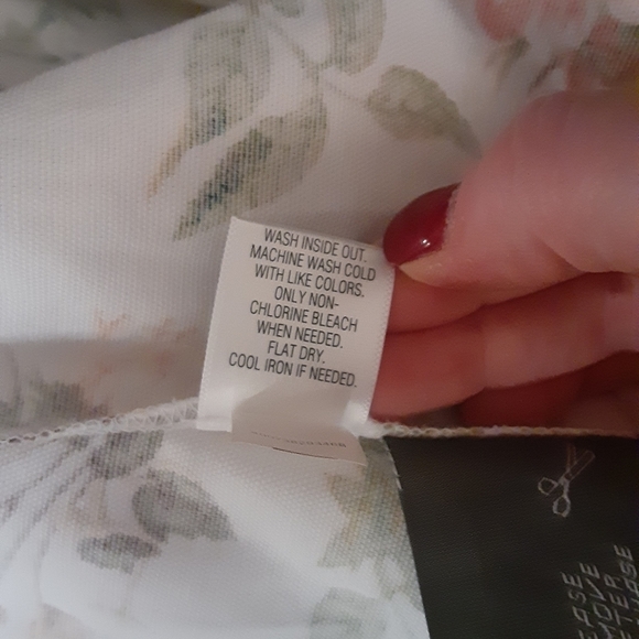 Floral Jean Jacket - Picture 12 of 15